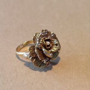 Chunky Gold (Gilt) Floral Ring W/Seed Pearl Center and Rhinestone Accents EUC!